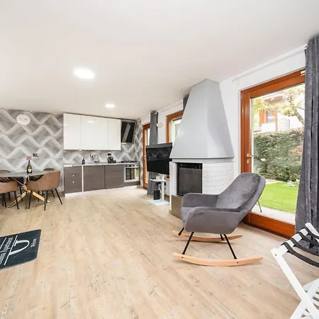 Lussia Apartman Pescara
